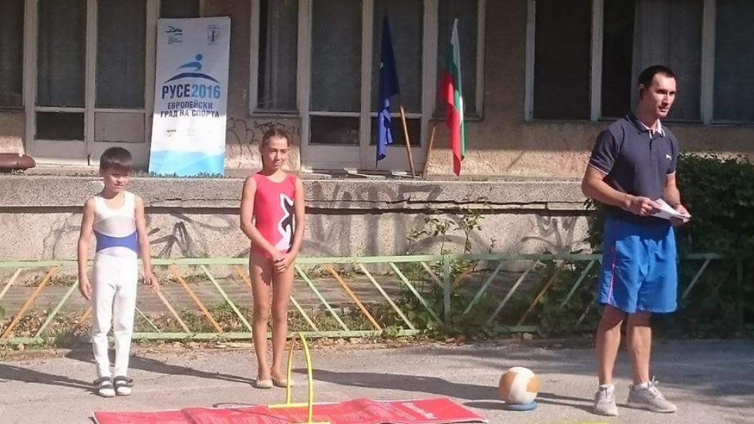 Урок по спортна гимнастика в детска градина Незабравка