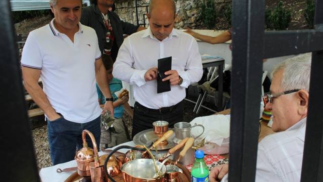 Кметът и зам.-министърът на туризма откриха винарско изложение в Русе