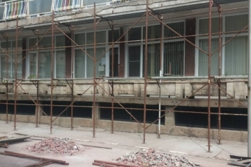 Започна мащабен ремонт на фасадите на ДГ „Русалка“ 