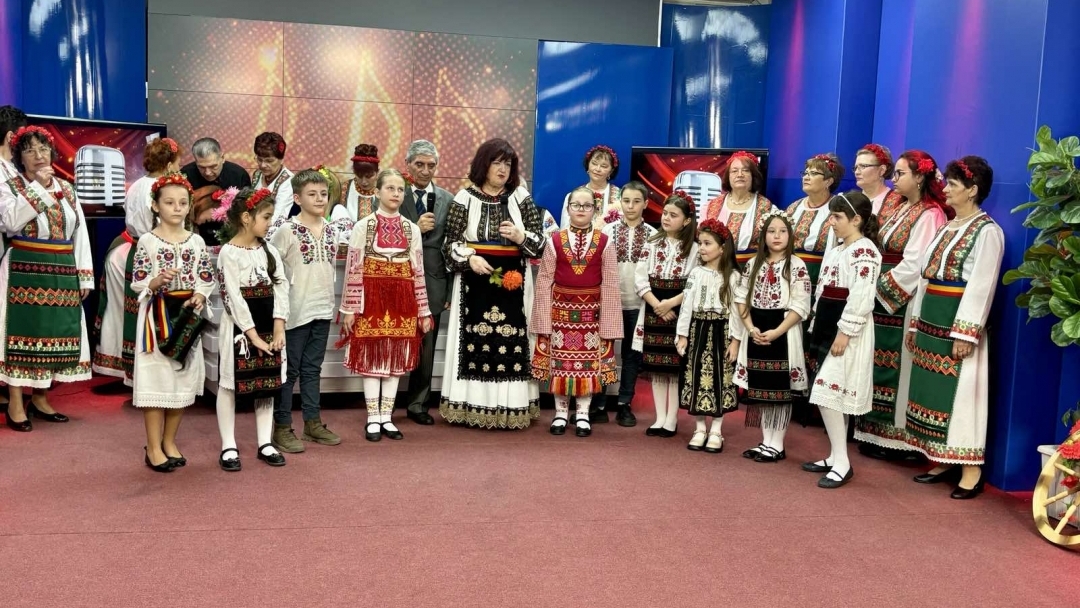 Детска вокална група „Слънце“ представиха българския фолклор в Румъния