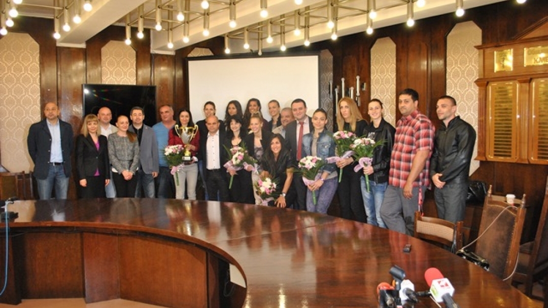 Баскетболистките на Русе с отборна премия от Общината за пета шампионска титла