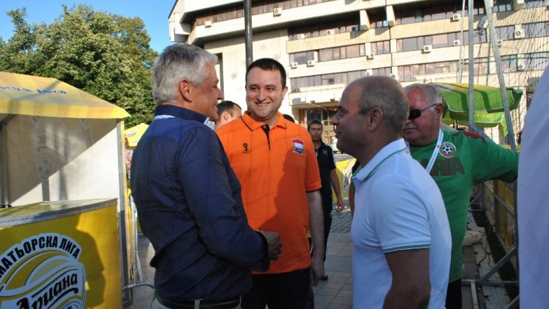 Кметът Пламен Стоилов закри 5-тото юбилейно издание на Ариана Аматьорска лига 