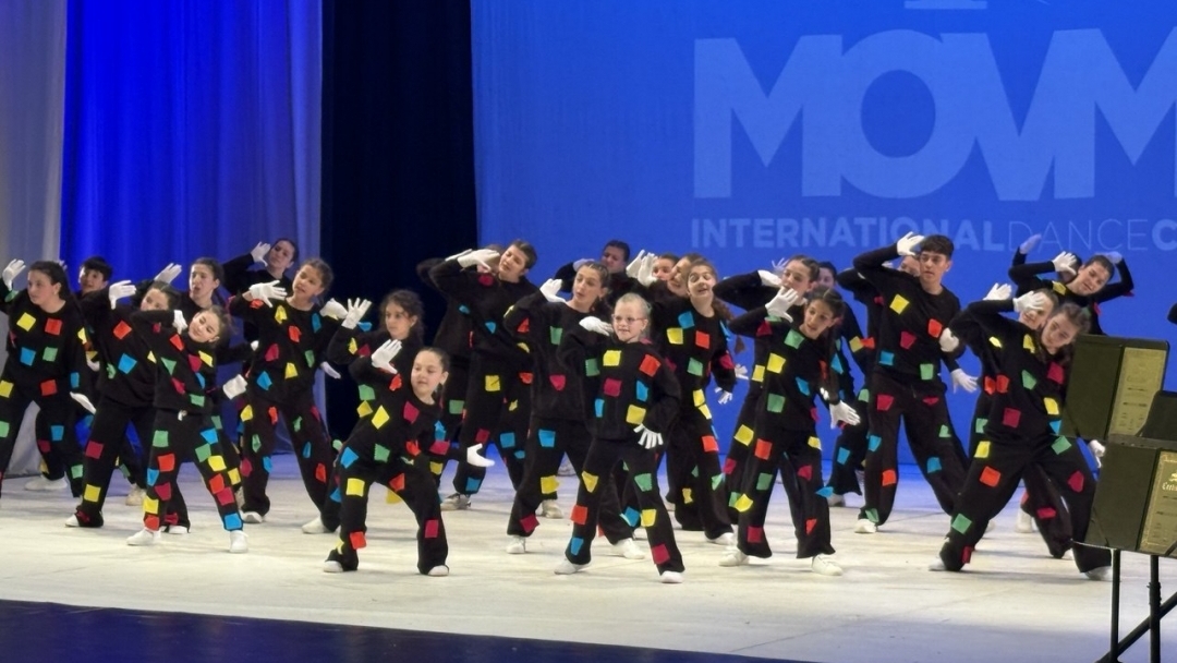 Кметът Пенчо Милков отличи най-добрите танцьори в международния конкурс  MOVMNT International Dance Competition