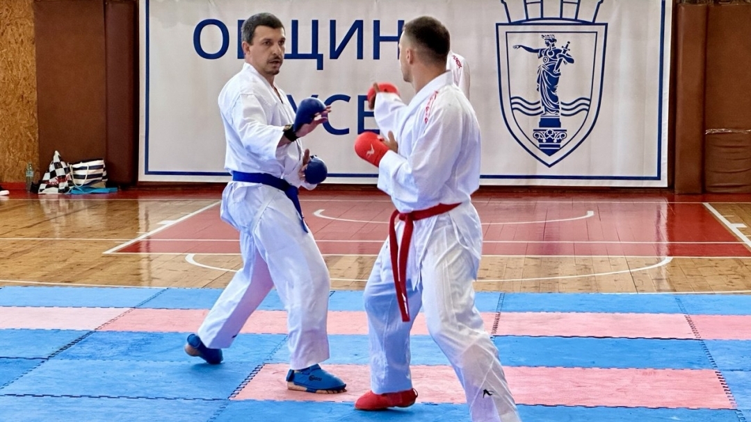 Pencho Milkov opened the Republican tournament in police personal defense and karate for Ministry of Interior employees in Ruse