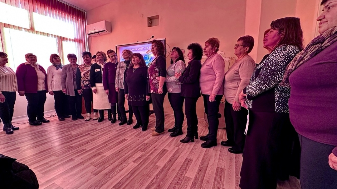 Международният ден на майчиния език беше отбелязан в Русе с концерта „Свят без граници“ на читалище  „Гюнеш – 2012“ 