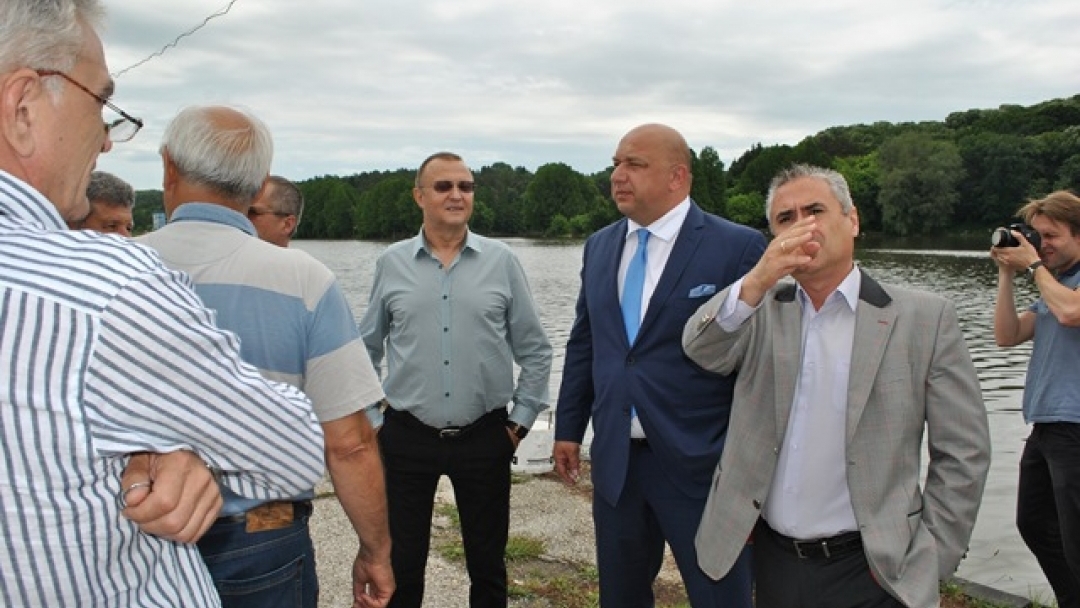 Министър Красен Кралев ще присъства на  юбилея на спортното училище 