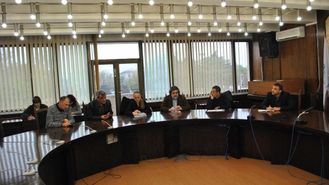 Проведоха се консултациите за членове на секционни избирателни комисии