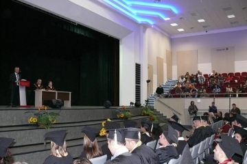 Русенският университет "Ангел Кънчев" връчи дипломите на своите студенти