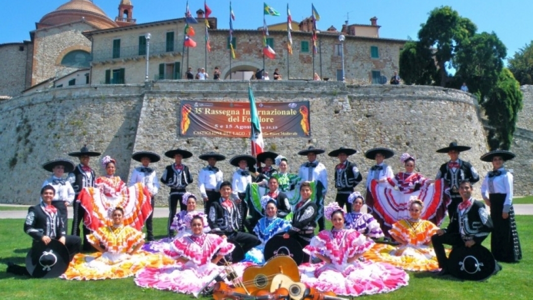 Мексикански фолклорен балет гостува в Русе