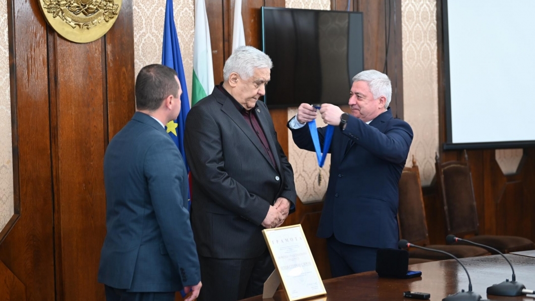 Iliya Syarov was awarded the title "Honorary Citizen of Ruse"