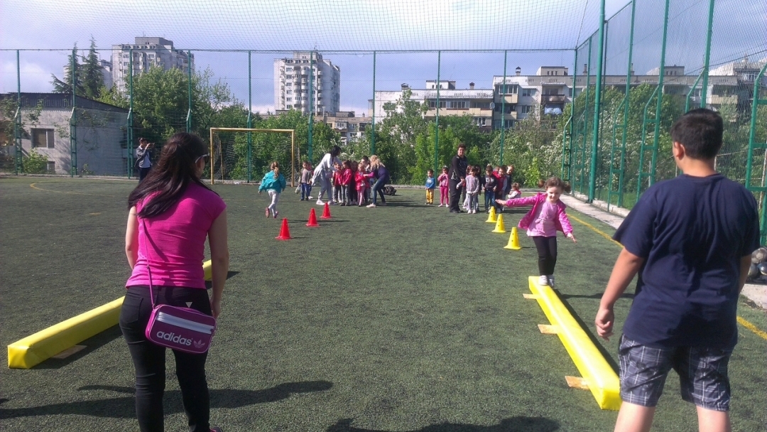 Над 250 участници се състезаваха в спортен празник по проект „Моят здравословен свят“ 