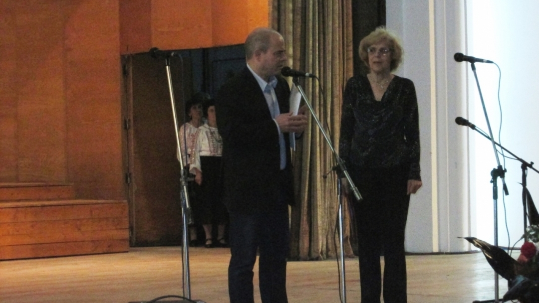 Пенсионери демонстрираха таланти на фестивала „Талантът възраст няма“